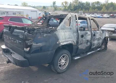 2004 Chevrolet Avalanche из США, поврежденный, VIN 3GNEK12T14G148857